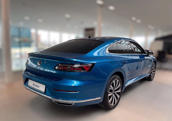 Volkswagen Arteon cena 199900 przebieg: 9, rok produkcji 2024 z Józefów małe 37